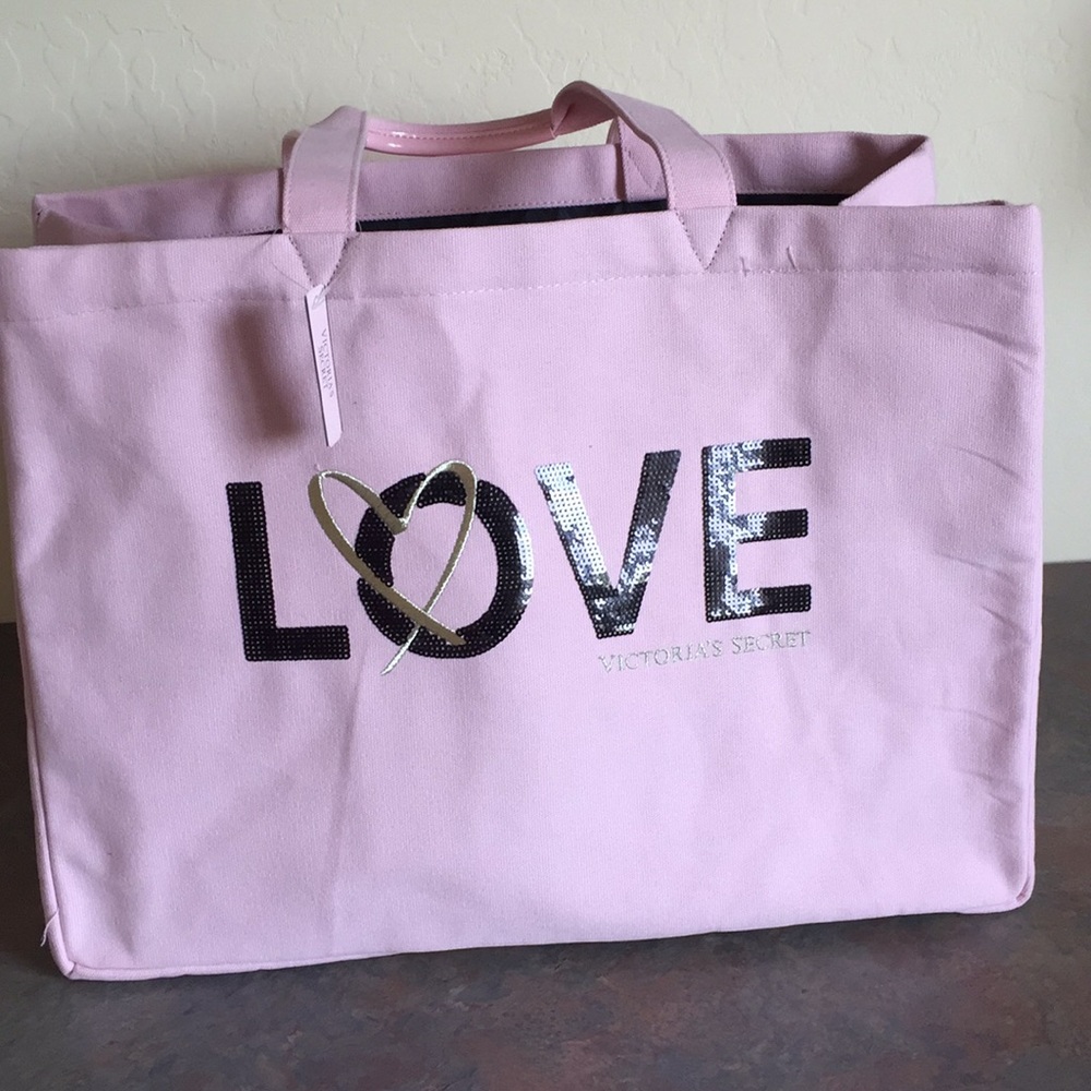 Tote bag brand new !!! Love,pink Victoria’s secret